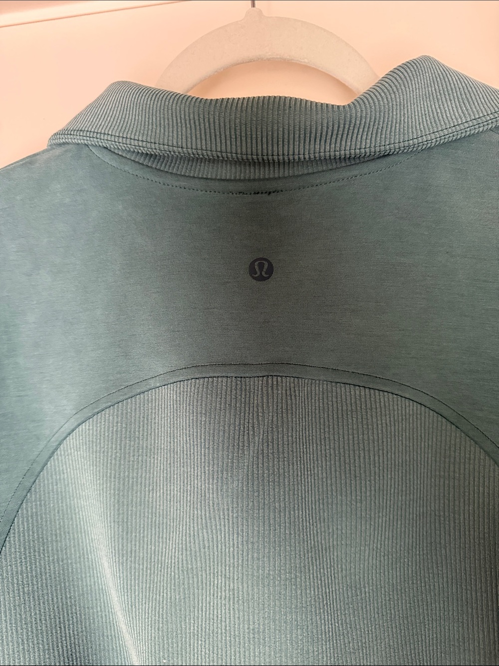 NEVER WORN LULULEMON Half-Zip Cozy Pullover Sweatshirt in Teal - Picture 4 of 4